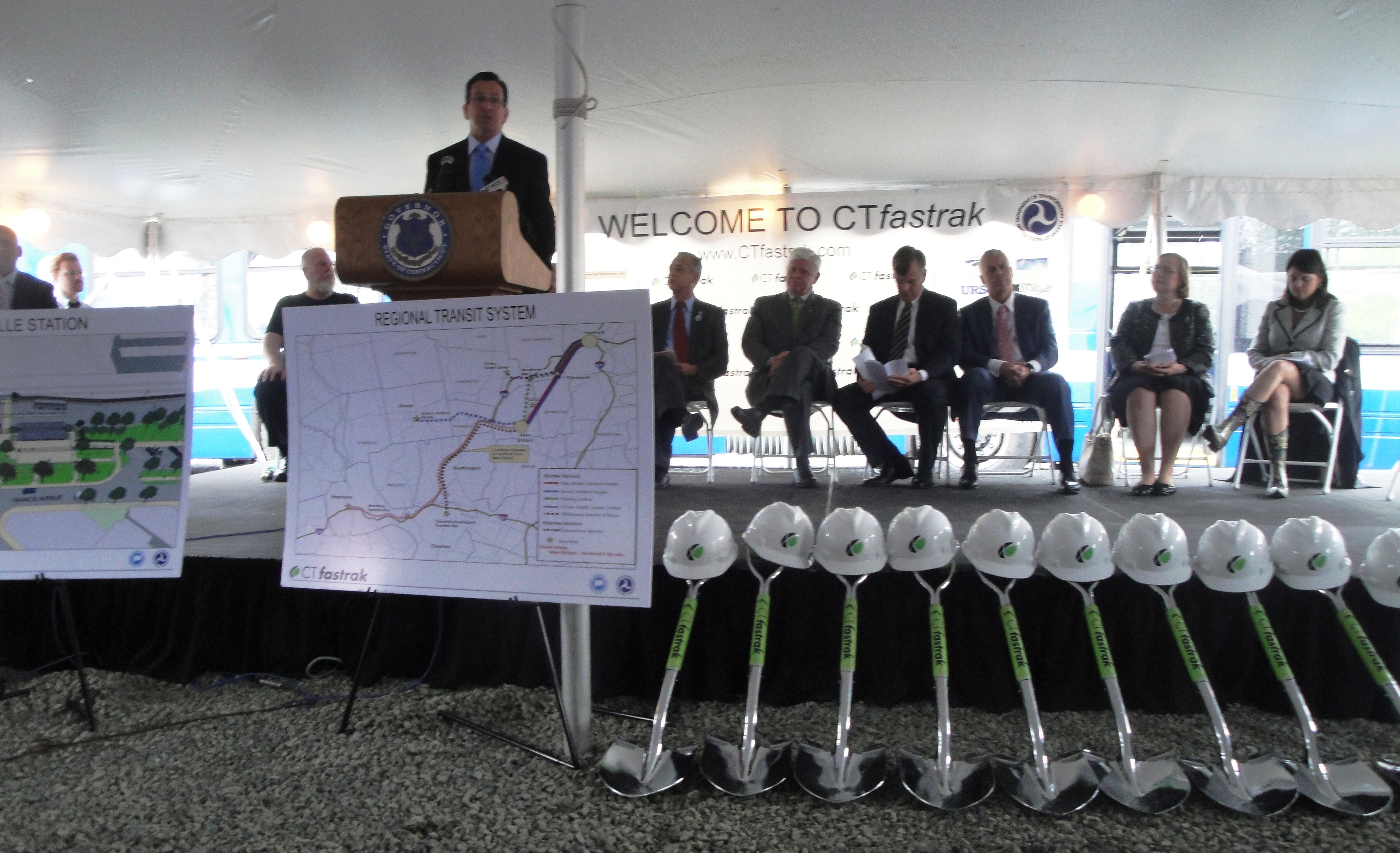 Governor Malloy speaking at the groundbreaking