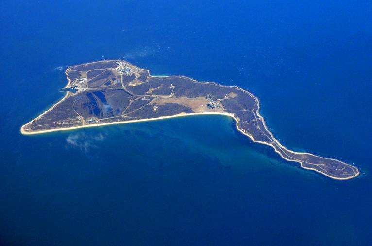 Aerial view of Plum Island Photo: Wikimedia Commons